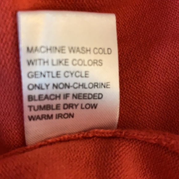 Sweater - Picture 4 of 4